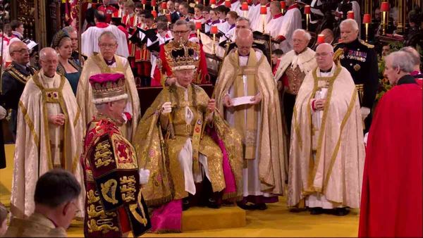 Britain के नए राजा बने King Charles III, उपराष्ट्रपति धनखड़ समारोह में हुए शामिल