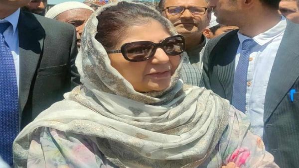 Karnataka ने सांप्रदायिक एजेंडे को हराया, बाकी हिस्सों में आशा की किरण दी है: महबूबा मुफ्ती