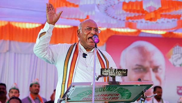Karnataka chunav 2023: मल्लिकार्जुन खड़गे की हत्या की साजिश रच रही BJP, कांग्रेस का बड़ा आरोप