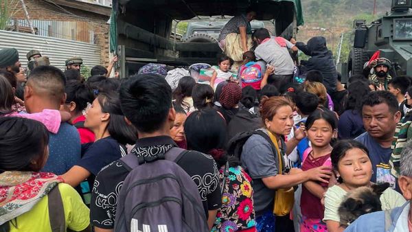 Manipur Clashes: मैतेयी समुदाय ने कश्मीरी पंडितों से की अपनी तुलना, कहा- पहले से थी हिंसा की प्लानिंग