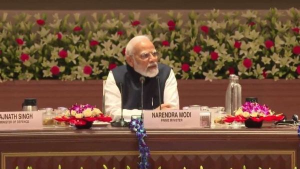 NITI Aayog meeting: पीएम मोदी ने मुख्यमंत्रियों के साथ की विकास पर चर्चा