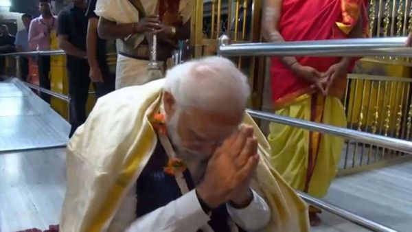 Rajasthan News : पीएम मोदी का राजस्थान दौरा, नाथद्वारा पहुंचकर किए श्रीनाथ जी के दर्शन