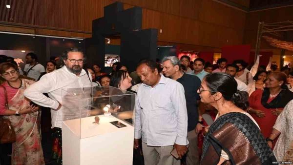 वर्ल्ड म्यूज़ियम डे: बालों की स्टाइल से क्या-क्या पता चलता है