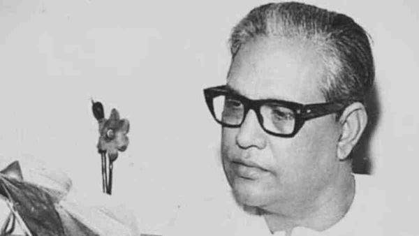Majrooh Sultanpuri: हकीम के तौर पर शुरू किया था काम, हिंदी सिनेमा को दिए कई सुपरहिट गाने