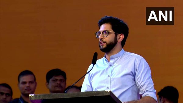 Aaditya Thackeray का दावा- जल्द गिर जाएगी महाराष्ट्र सरकार, केंद्र पर भी निशाना साधा
