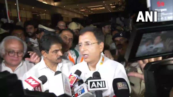 Karnataka New CM: 135 विधायकों की राय जानने को तीन पर्यवेक्षक चुने गए, कल आएगा विधायक दल के नेता का नाम