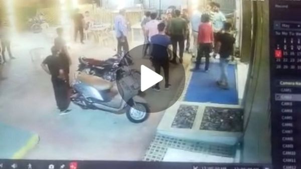 Bhopal News: राजधानी के अयोध्या नगर में सरेआम महिला के साथ मारपीट, CCTV फुटेज आया सामने