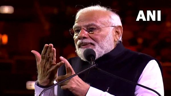 PM Modi in Australia: 'भारत को ग्लोबल इकॉनमी का Bright Spot मानता है IMF', सिडनी में भारतीय समुदाय से बोले PM