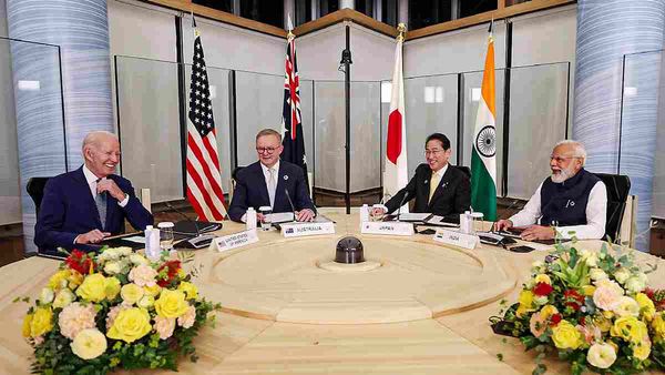 G7 Summit: क्रूड ऑयल की लड़ाई के बीच जाने क्यों और कैसे हुआ जी-7 का गठन?