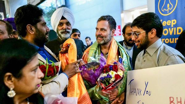 अमेरिका में दो घंटे राहुल गांधी को इमिग्रेशन क्लियरेंस के लिए करना पड़ा इंतजार, बोले- 'मैं आम आदमी हूं'