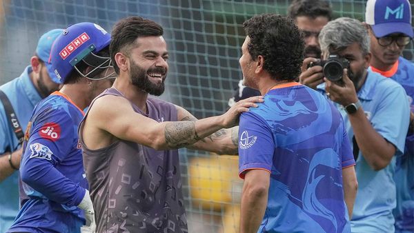 MI vs RCB Fantasy Cricket Tips: ऐसी हो सकती है आज के मैच की फैंटेसी टीम, जानिए कौन हैं टॉप-11 खिलाड़ी