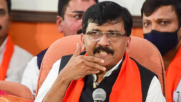 'मोदी लहर खत्म, अब हमारी लहर पूरे देश में शुरू' कर्नाटक में BJP की हार पर संजय राउत का हमला