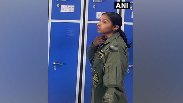 Rafale: चीनी सीमा पर कैसा है राफेल का प्रदर्शन? इकलौती महिला राफेल फाइटर पायलट शिवांगी सिंह ने दिया ये जवाब