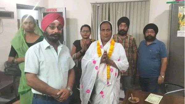 UP nikay chunav: 17 साल बाद UP के मिली किन्रर चेयरमैन, जानें कौन हैं BJP को उसके गढ़ में हराने वाली सोनू