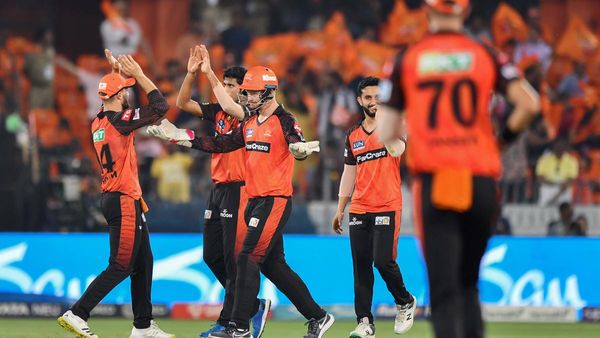 SRH vs KKR: नाजुक मैच में किस टीम के गेंदबाज के हाथ लगेगी बाजी, कौन लेगा आज सबसे ज्यादा विकेट