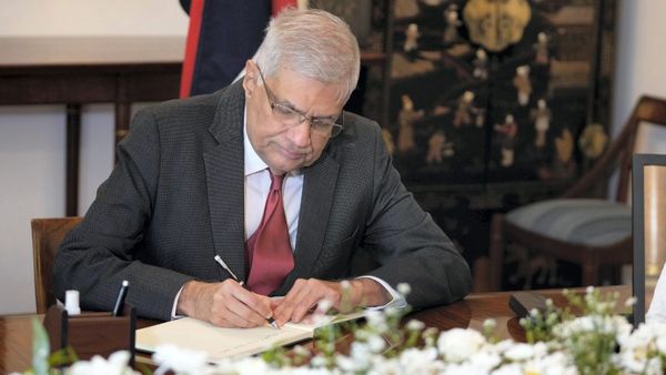 श्रीलंका के घरेलू तेल बाजार में चीन की एंट्री, चायनीज तेल कंपनी सिनोपेक के साथ किया बड़ा समझौता