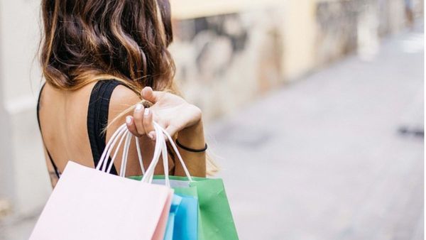 'पति के पैसे उड़ाना शौक है मेरा...', लाख-दो लाख नहीं, हर दिन करती है 73 लाख की शॉपिंग, जानिए कौन है ये महिला