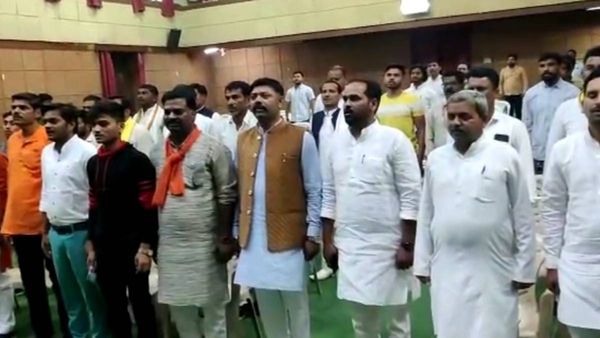 MP News: जिला व जनपद पंचायत अध्यक्ष व सदस्यों का बढ़ेगा मानदेय, अधिकतम व्यय की लिमिट भी हटाई