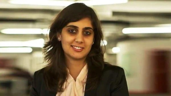 Akriti Chopra: Zomato कर्मचारी से को-फाउंडर तक का सफर, जानिए कौन हैं आकृति चोपड़ा?