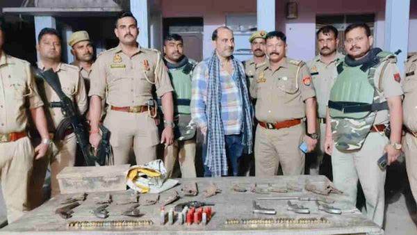 Atiq Ahmed के शार्प शूटर अब्दुल कवी ने पुलिस के सामने उगले कई अहम राज, बताया हथियारों के सीक्रेट अड्डे का पता