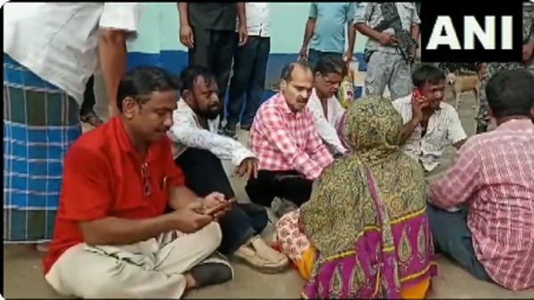 West Bengal: TMC पर कांग्रेस कार्यकर्ता को पीटने का आरोप, BDO ऑफिस के बाहर धरने पर बैठे अधीर रंजन चौधरी