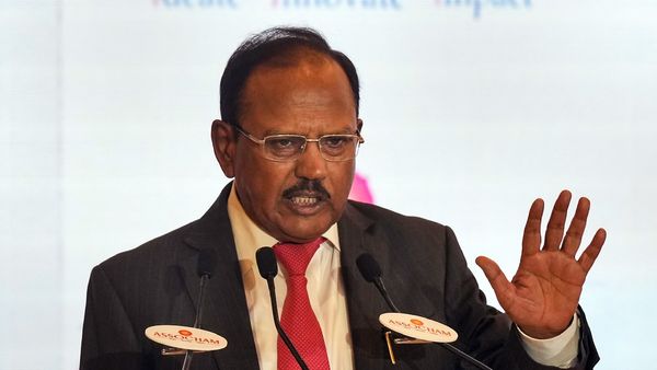 Delhi: 'नेताजी आज होते तो भारत का बंटवारा नहीं होता', NSA अजीत डोभाल ने क्यों दिया ऐसा बयान?