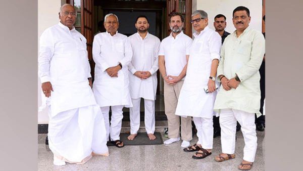 Nitish Kumar की विपक्षी एकता की कवायद पर 'ग्रहण', 12 जून की मीटिंग कैंसिल, अगली तारीख दो हफ्ते बाद!