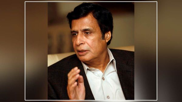 Pakistan में इमरान खान के करीबी Parvez Elahi को बड़ी राहत, कोर्ट ने फिजिकल रिमांड पर फैसला टाला