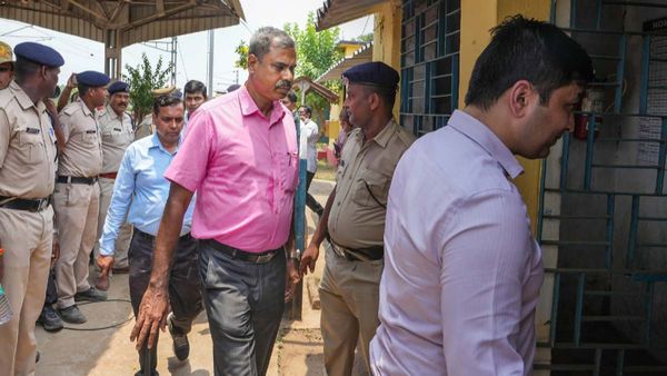 Balasore: 'बालासोर स्टेशन का सिग्नल जेई फरार नहीं, जांच में CBI को पूरा सहयोग', रेलवे का बड़ा दावा