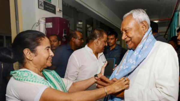 'हमारा दूल्‍हा तैयार है, आप बारात के स्‍वागत...',पीएम दावेदार पर रविशंकर के तंज पर प्रमोद तिवारी ने दिया जवाब