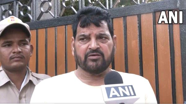 अपने ऊपर से POCSO एक्ट की धारा हटने के बाद क्या बोले बृजभूषण शरण सिंह?