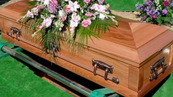 जिस शख्‍स का हो रहा था अंतिम संस्‍कार, अचानक हीरो टाइप ली एंट्री, जानें पूरा मामला