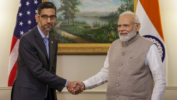 भारत में 10 अरब डॉलर निवेश करेगा गूगल, सुंदर पिचाई बोले- डिजिटल इंडिया के लिए PM मोदी का विजन वक्त से बहुत आगे