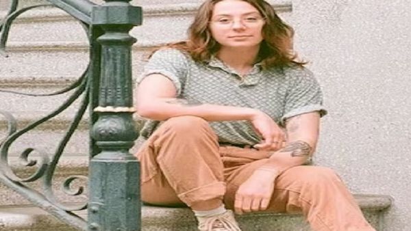 ChatGPT ने छीनी कंटेंट राइटर्स की नौकरी, कुत्ता घुमाने और एसी-प्लंबर का कर रहे काम