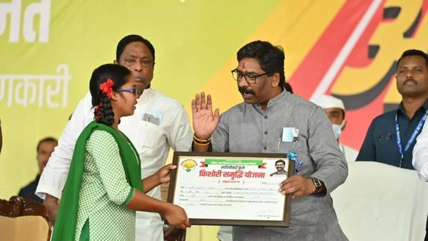 सावित्रीबाई फुले किशोरी समृद्धि योजना : झारखंड की 6.5 लाख से अधिक किशोरियों को मिल रहा लाभ, 9 लाख का टारगेट