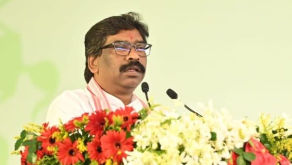 Jharkhand: CM हेमंत सोरेन आज विधि-व्यवस्था की करेंगे समीक्षा बैठक, इन मुद्दों पर हो सकती है चर्चा