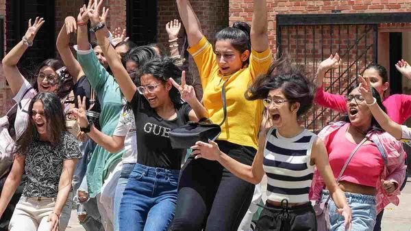 Jharkhand Board Class 11th Result 2023: झारखंड बोर्ड ने जारी किया 11वीं क्लास का रिजल्ट, ऐसे चेक करें परिणाम
