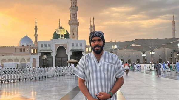 370 दिन में 8600 KM का सफर तय कर मक्का पहुंचा केरल का शख्स, पाकिस्तान में एंट्री के लिए किया 4 महीने इंतजार