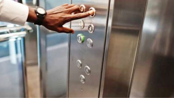 Gwalior News: ग्वालियर के होम डेकोर सिटी मल्टी में हादसा, लिफ्ट टूटने से 11 लोग घायल, दो की हालत गंभीर