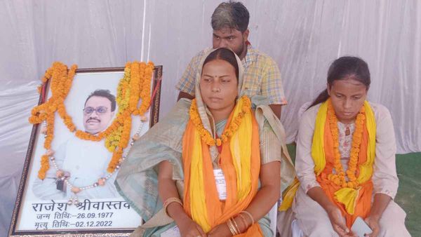 वो चुनावी मैदान जहां छिना था 'सुहाग', पति की तस्वीर लेकर आई लेडी और ले गई 'जीत का प्रमाण'