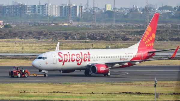 दिल्ली हाईकोर्ट ने स्पाइस जेट एयरलाइन को दिए निर्देश, कलानिधि मारन को भुगतान करें 380 करोड़ रुपये