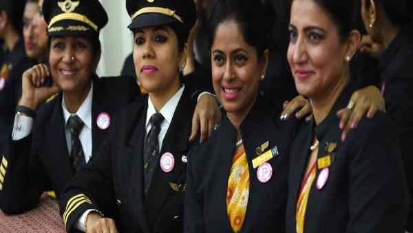 भारत में महिला पायलटों की ऊंची उड़ान