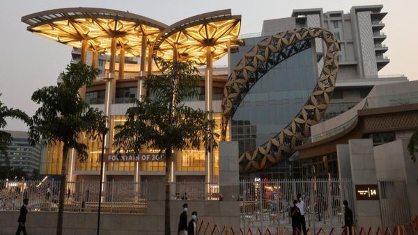 सिर्फ 6,500: इस साल कम करोड़पति छोड़ेंगे भारत