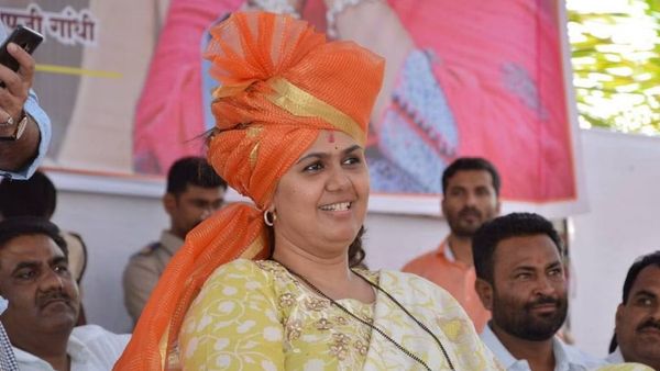 BJP छोड़ने की तैयारी में हैं पंकजा मुंडे? एनसीपी में हो सकती हैं शामिल