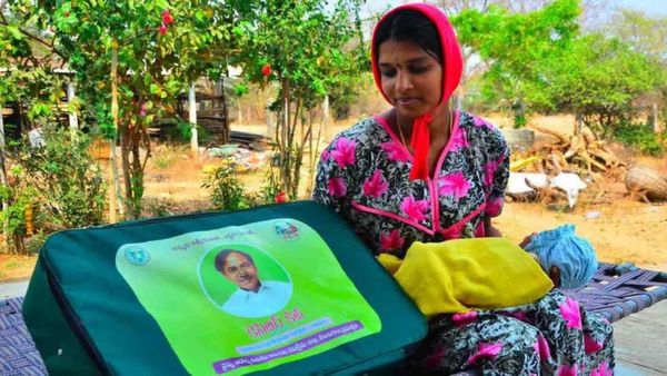 महिलाओं और बच्चों के समग्र विकास को प्राथमिकता दे रही है तेलंगाना सरकार 