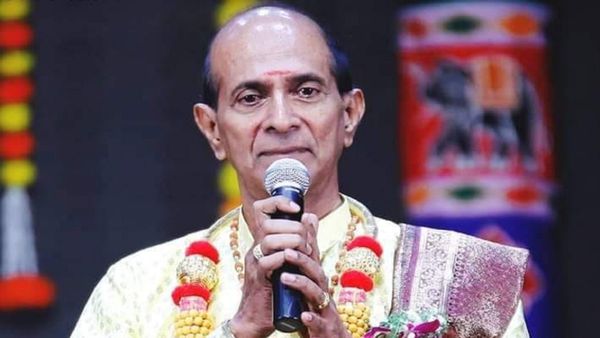 लोकप्रिय भरतनाट्यम डांसर गुरू श्री गणेशन की स्टेज पर प्रस्तुति के दौरान मौत