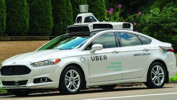 Uber Layoff: उबर में नौकरी देने वालों की ही जाएगी नौकरी, 35 फीसदी स्टाफ की हो रही छंटनी