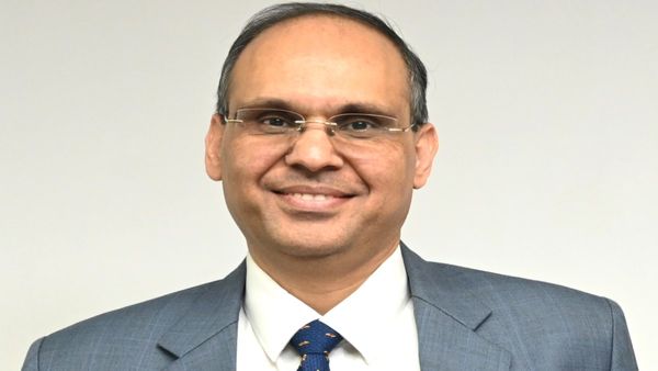 UIDAI new CEO: सीनियर IAS अमित अग्रवाल ने संभाला UIDAI के सीईओ का पद