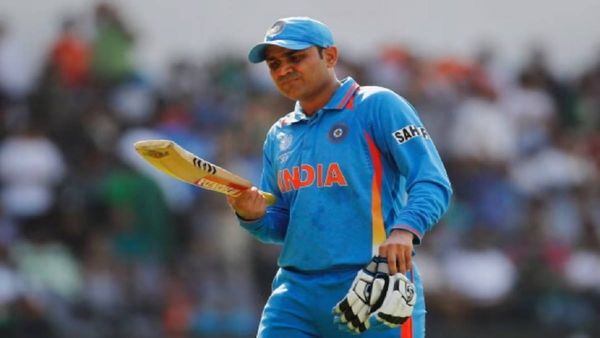 शारजाह के लिए आया कॉल, फिर कैसे रुका ये सैलाब? वीरेंद्र सहवाग ने डेब्यू को लेकर किया बड़ा खुलासा