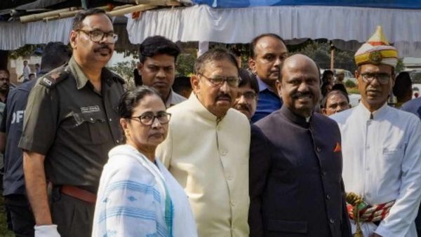 West Bengal Panchayat elections: राज्यपाल ने बैठक में दी कड़ी चेतावनी, बोले- हिंसा बर्दाश्त नहीं की जाएगी